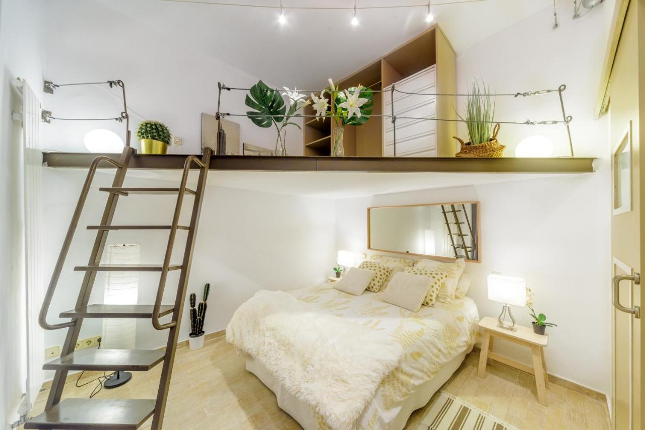 Appartamento Stylish Loft At Chueca'S Heart Madrid Esterno foto