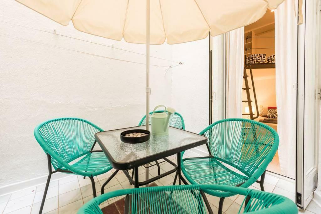 Appartamento Stylish Loft At Chueca'S Heart Madrid Esterno foto